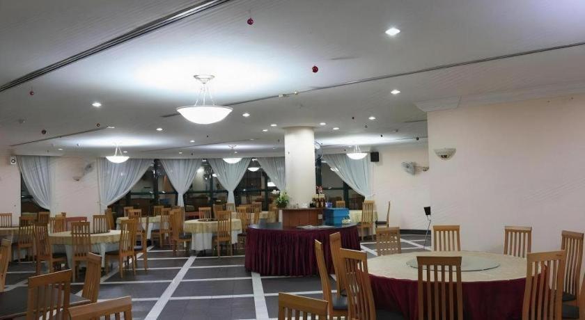 ホテル スタリオンズ スイーツ ペナン Jelutong エクステリア 写真